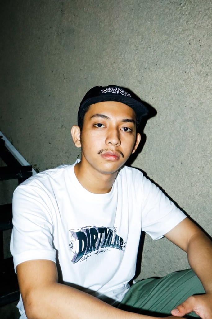DIRTY KLAB cap and white tee lookbook
